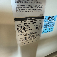 Sanyo Incu-Safe Double Stack CO2 Incubator image 2